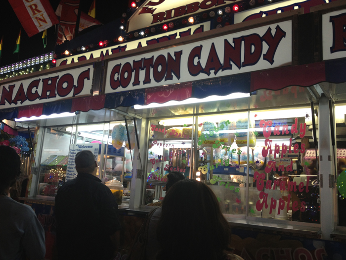 달라스 이동식 놀이공원에서 Cotton Candy