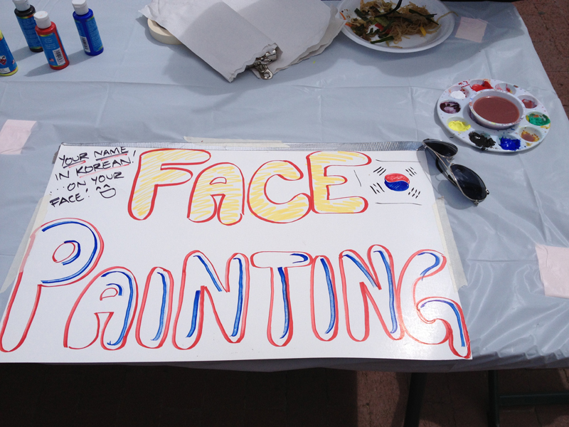 UNT Korean Spring Festival face painting